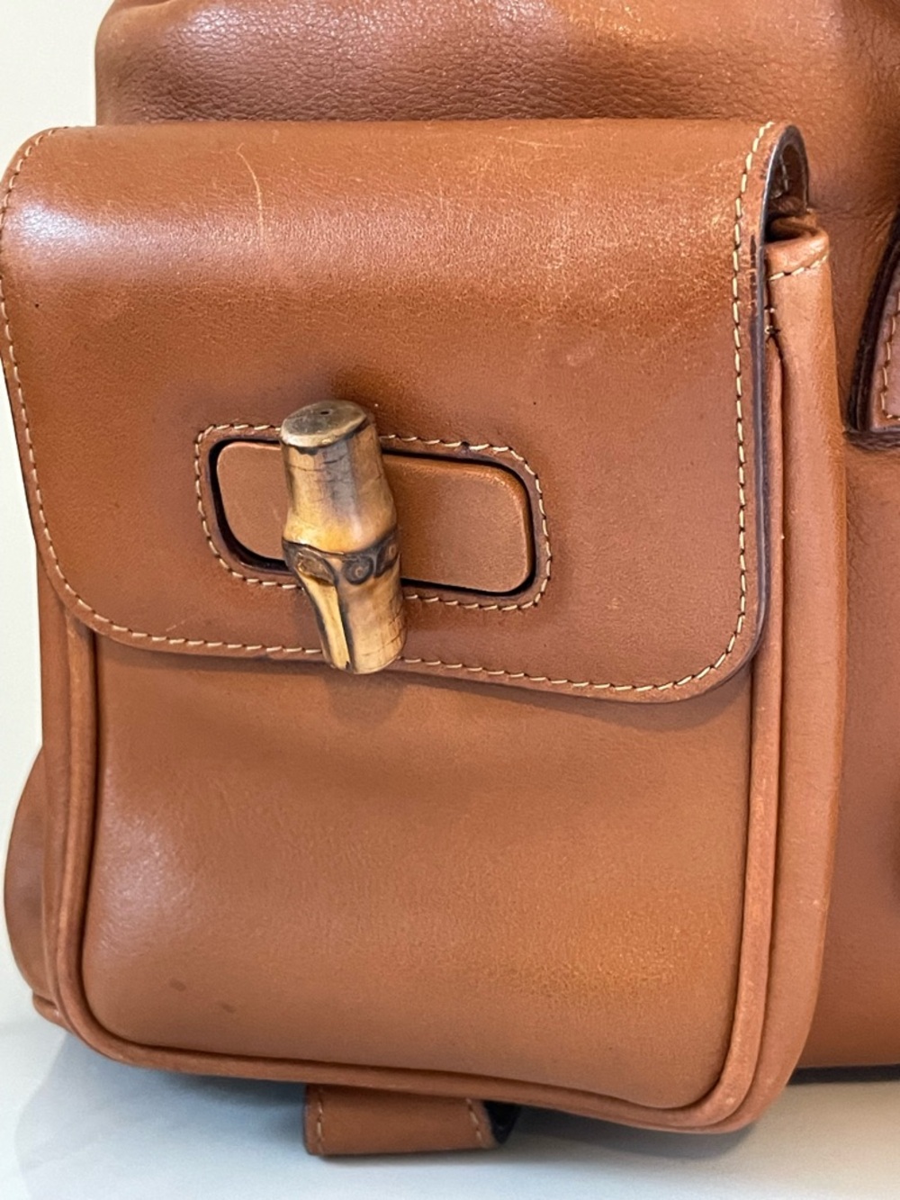 Gucci Bamboo Leather Backpack • Vintage • Tan Leather • Top Handle - Picture 5 of 15